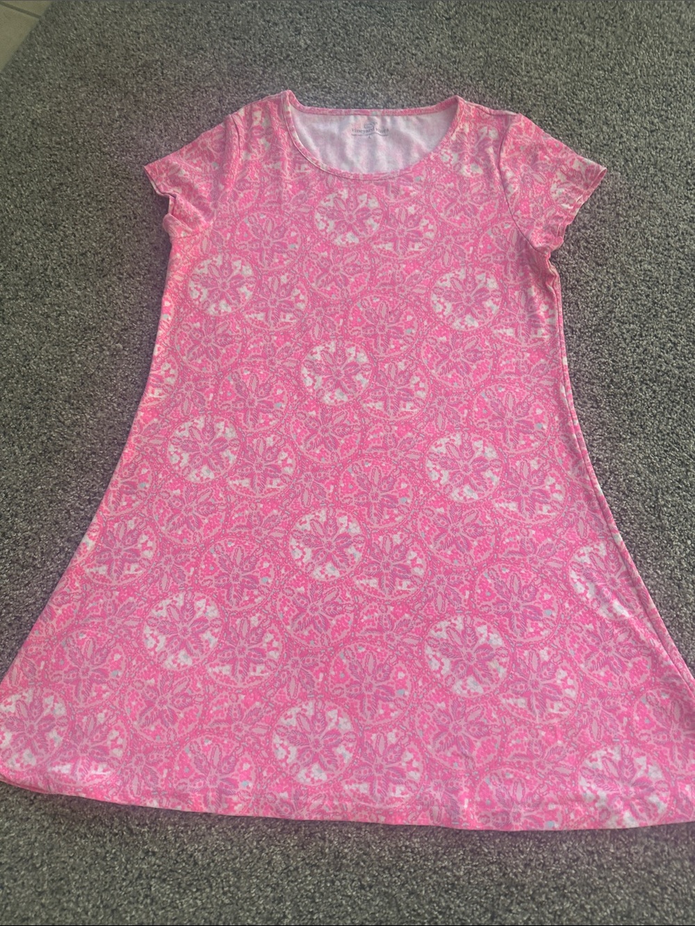 Vineyard Vines Pink Short Sleeve Casual Dress with Medallion Print